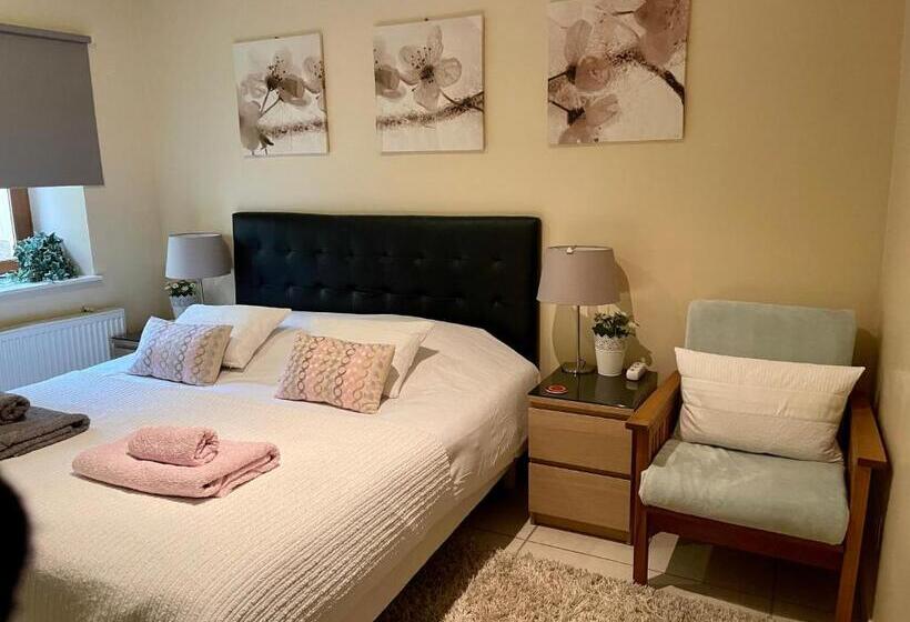 Апартаменты 1 Спальня Нижний Этаж, Gites Du Caylar   Chambres Et Appartments