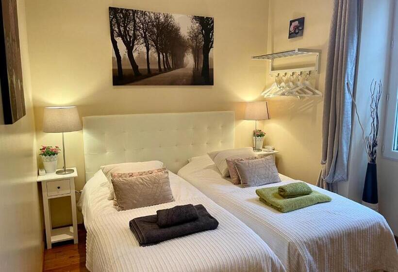 Люкс Deluxe 2 Спальни, Gites Du Caylar   Chambres Et Appartments