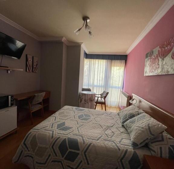 اتاق استاندارد, Hostal Santiago 2