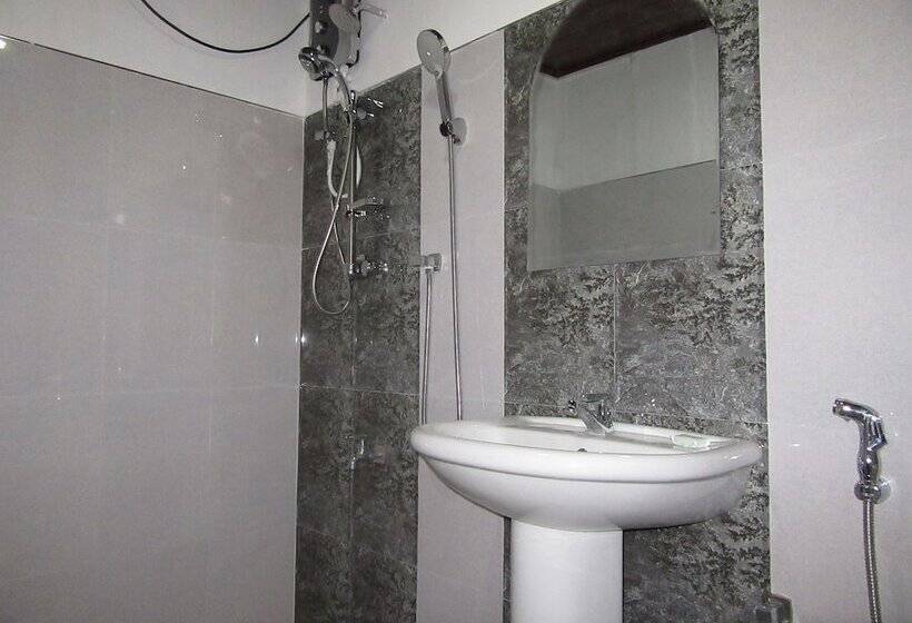 Номер Стандарт, Extremehost Guest House