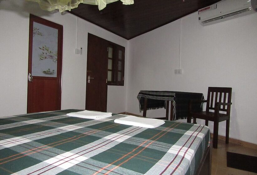 Номер Стандарт, Extremehost Guest House