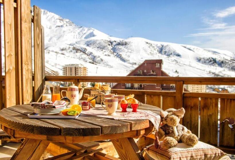 Apartamento 1 Dormitório com Sacada, Résidence Goélia Les 4 Vallées
