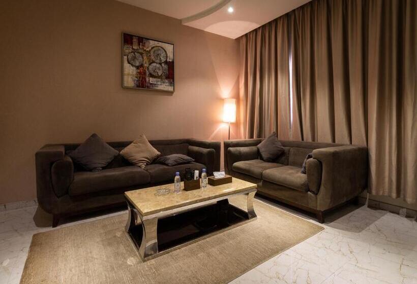 شقة غرفة واحدة, Toot House Alqaim