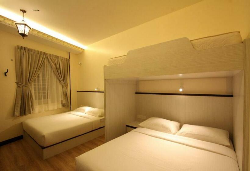 اتاق خانوادگی با تختخواب سفری, Shamrock Guest House Ii