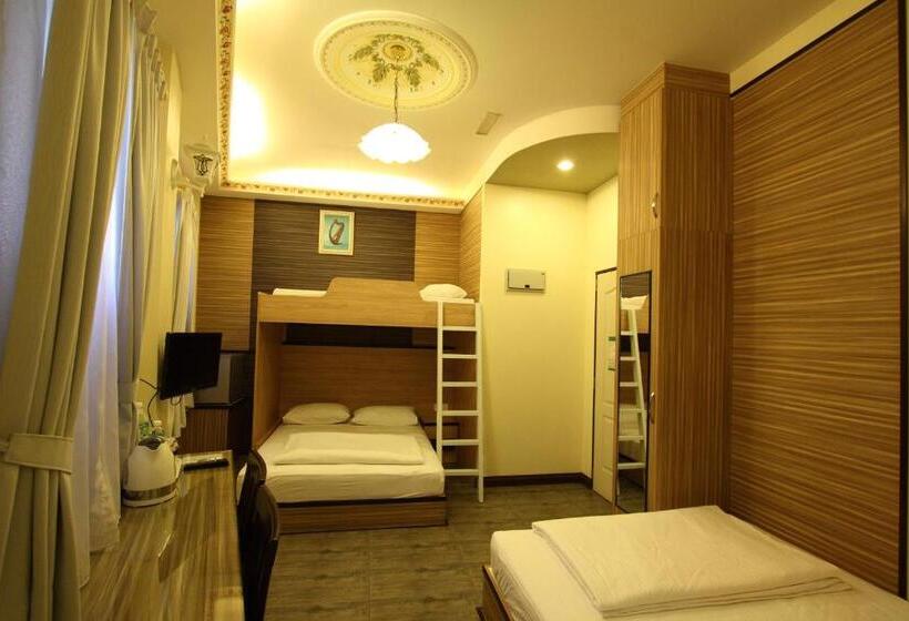 اتاق خانوادگی, Shamrock Guest House Ii