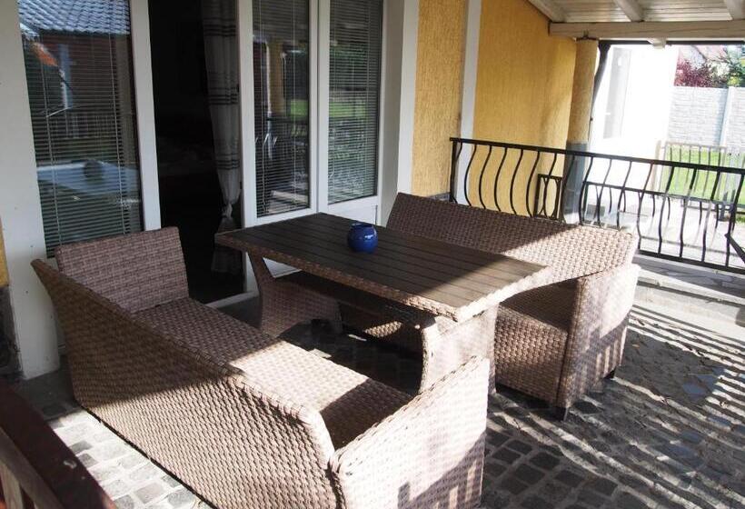 Номер Стандарт с Террасой, Guest House Na Kope Ku