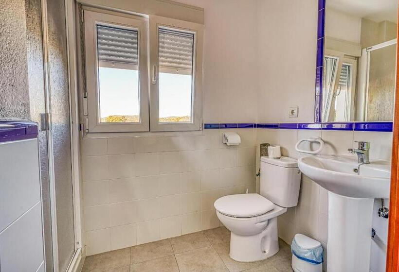 Номер Стандарт, Ochomin Hostel