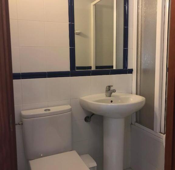 Номер Стандарт Трехместный, Ochomin Hostel