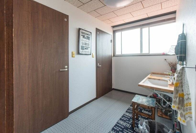 Кровать в Общей Комнате, Cafe&guest House Kaede   Hostel