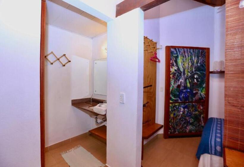 استودیو استاندارد با بالکن, Recanto Dos Pássaros Hospedaria Zen E Banho De Floresta Arua