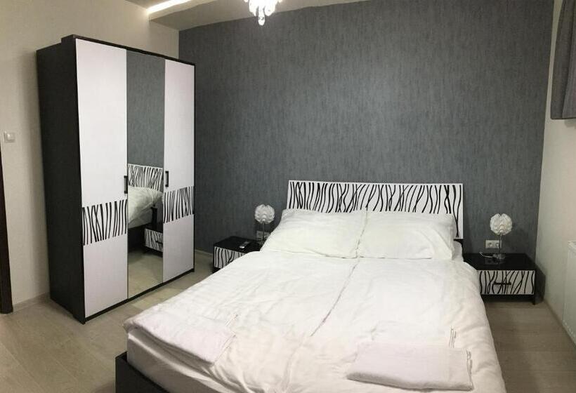 Апартаменты Deluxe 1 Спальня, Kristály Apartmanok