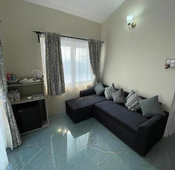 Номер Deluxe Вид на Море Боковой, Joets Guesthouse