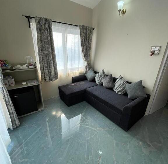 带海景的豪华间, Joets Guesthouse