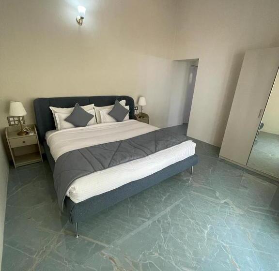 标准间带阳台, Joets Guesthouse