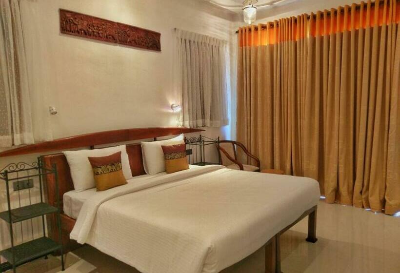 Номер Deluxe, Selavi Resort Bentota