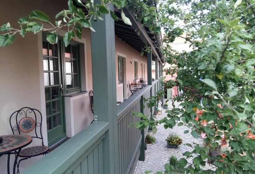 Номер Стандарт, Wirtshaus Sonnenhof