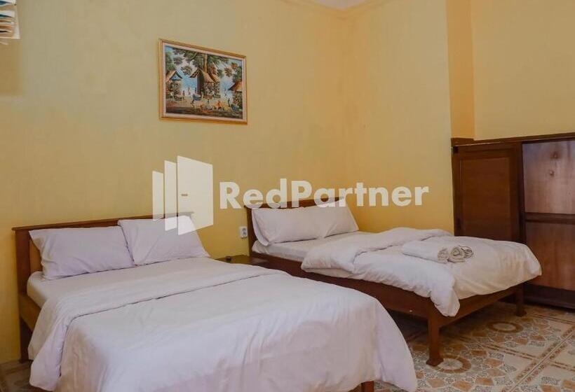 Семейный Номер, Ms Hotel Pangandaran Mitra Reddoorz
