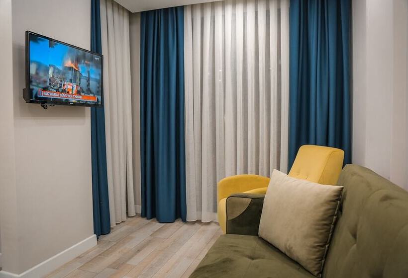 Suite Deluxe Vista Mar, White Golden Suite