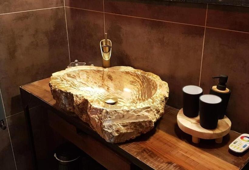 Стандартный Номер Кровать Кинг, Les étoiles