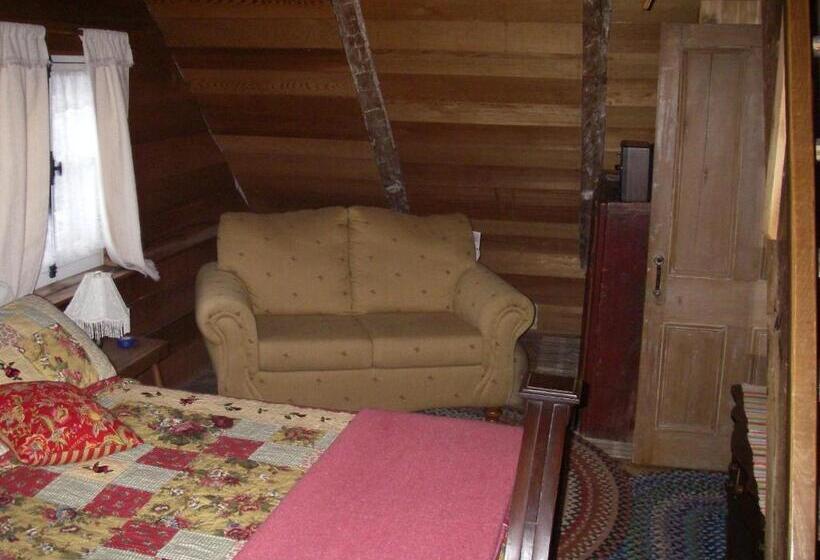 Номер Стандарт, Au Vieux Foyer