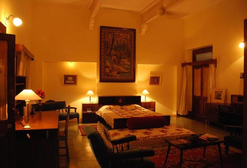 Люкс Deluxe Кровать Кинг, Bhanwar Vilas Palace