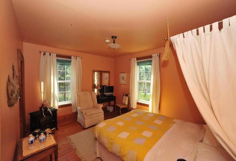 Номер Стандарт, Little Shemogue Inn