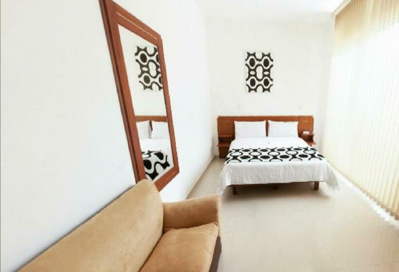 标准间, Catama Inn