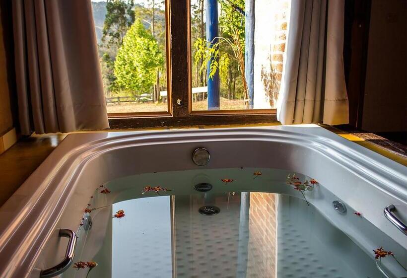자쿠지 스위트, Pousada Cabanas No Mundo