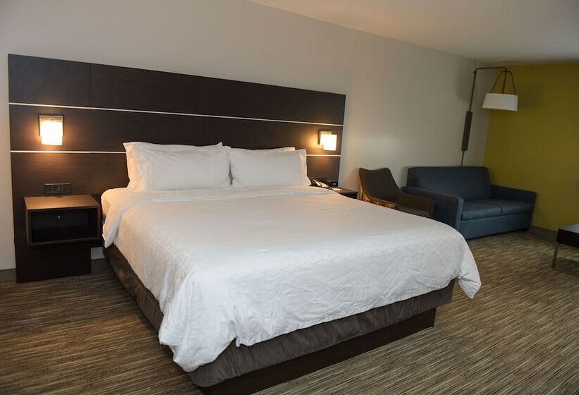 Номер Стандарт, Holiday Inn Express & Suites   Middletown, An Ihg