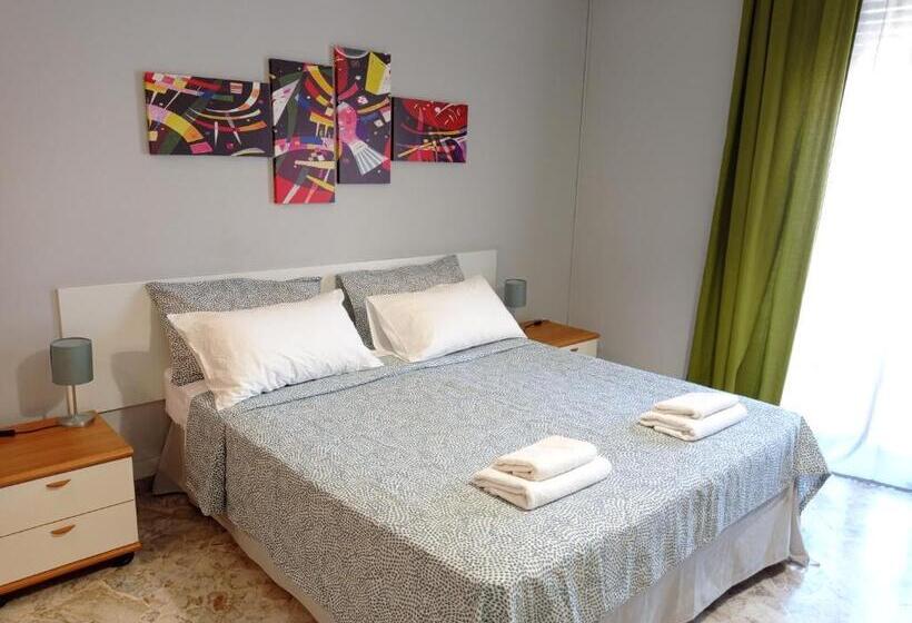اتاق استاندارد با بالکن, Room 110 Bari  Guesthouse