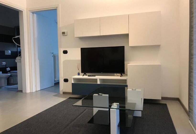 Havuz Manzaralı 1 Yatak Odalı Daire, Residence Alessandra