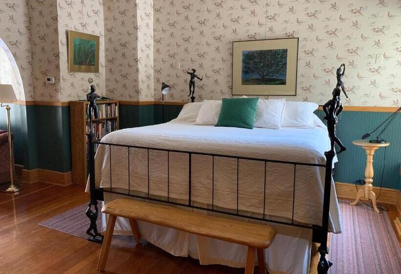 스탠다드 스튜디오 킹침대, Abe's Spring Street Guest House