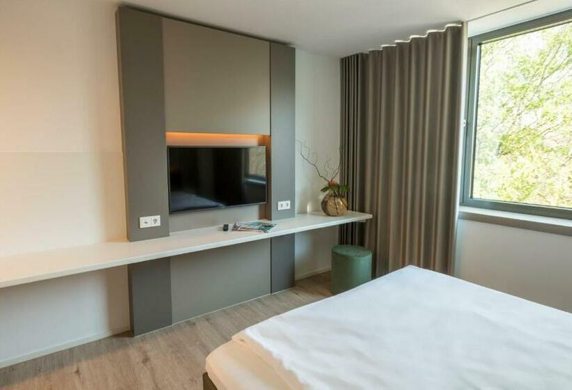 Номер Стандарт, Motel B