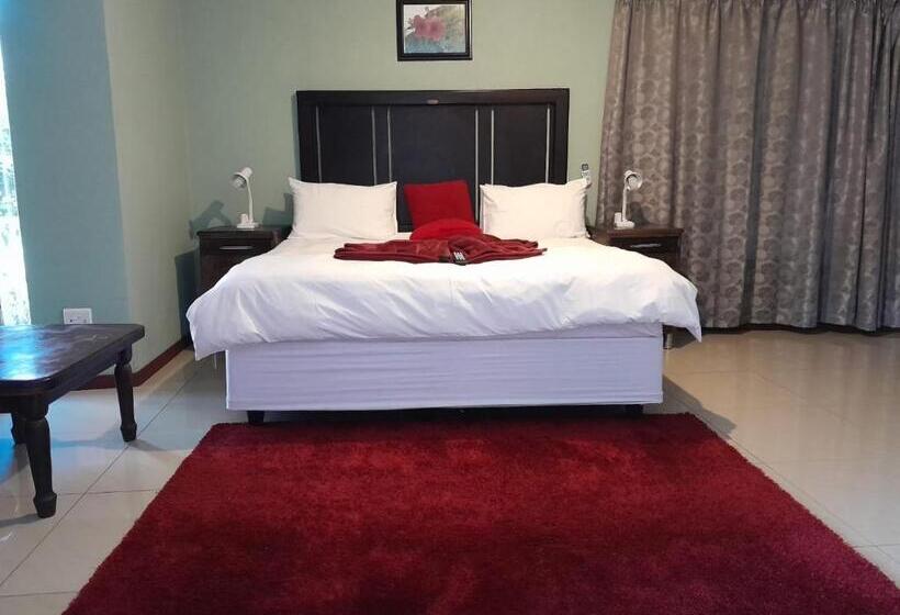 Люкс Повышенной Комфортности, Rs Garden Guesthouse