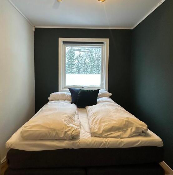1 Bedroom Apartment Lake View, Ingrids Apartments