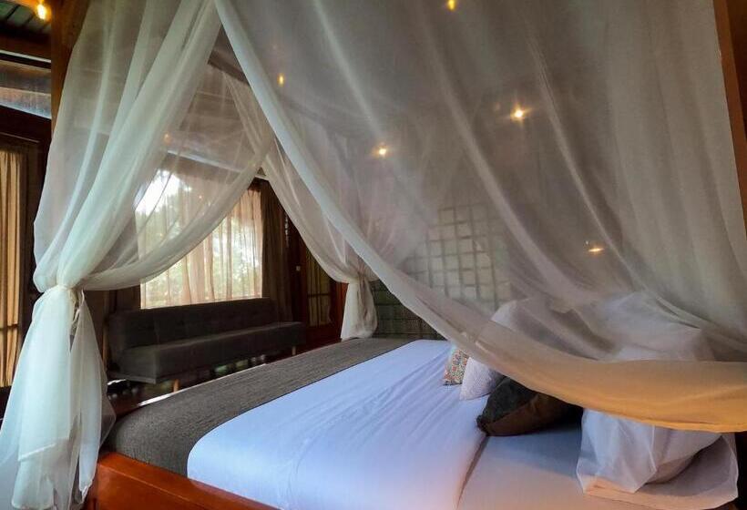 Люкс с гидромассажем, Heimatlos Amazon Lodge