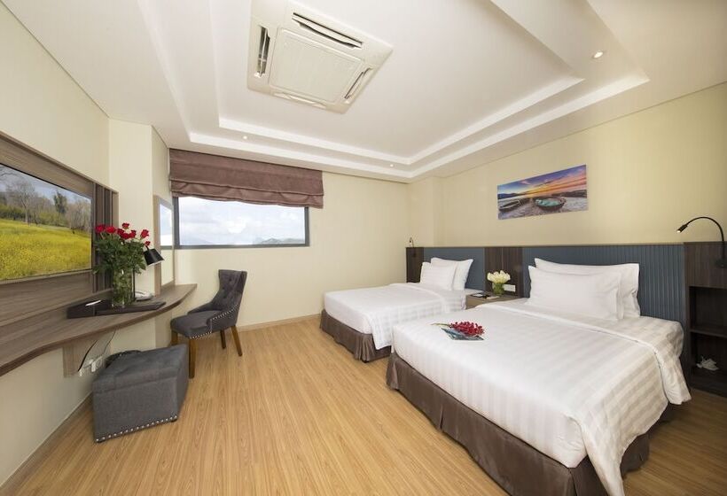 اتاق سوپریور با چشم‌انداز شهر, Areca Hotel Nha Trang