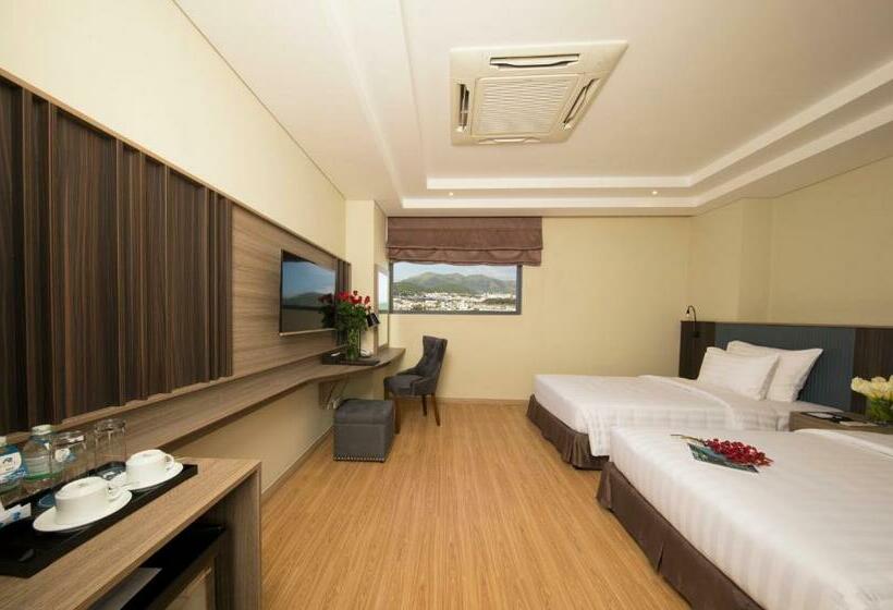 اتاق سوپریور با چشم‌انداز شهر, Areca Hotel Nha Trang