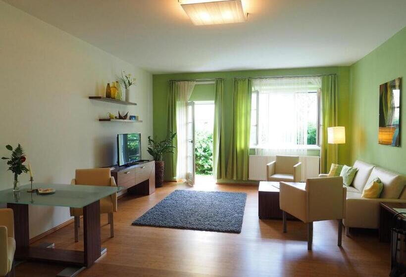 テラス付き１ベッドルームアパートメント, Die Residenz