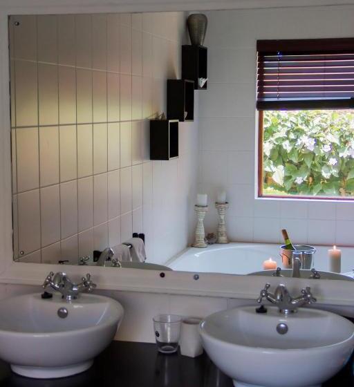 Suíte Deluxe Cama King, Rustic Butler B&b