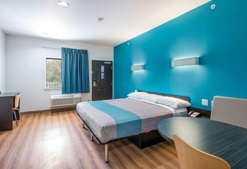 Номер Deluxe Кровать Кинг, Motel 6channelview, Tx