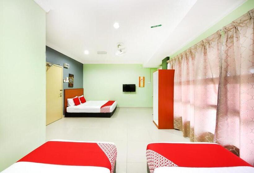 Family Suite, Oyo 720 Corridor Hotel 2