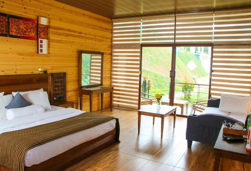 سوییت سوپریور, Aloft Grand Hotel Ella