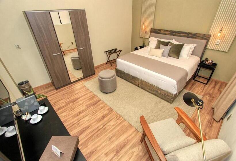 Deluxe Suite King Bed, Casa Florencia Hotel Boutique