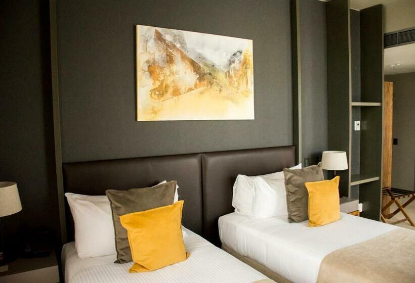 Номер Deluxe, Grand Brizo La Plata
