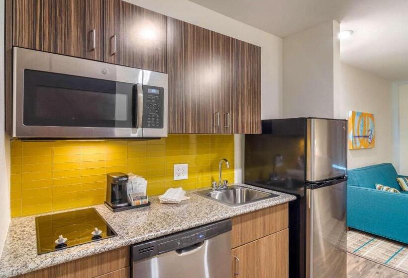 Люкс, Mainstay Suites Newnan Atlanta South