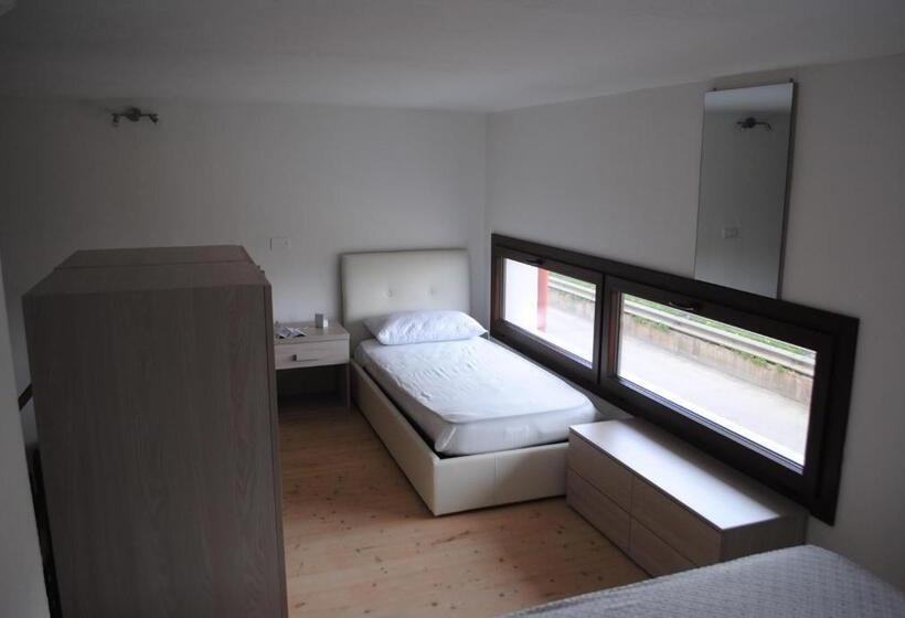 Апартаменты 1 Спальня, Luxar Room