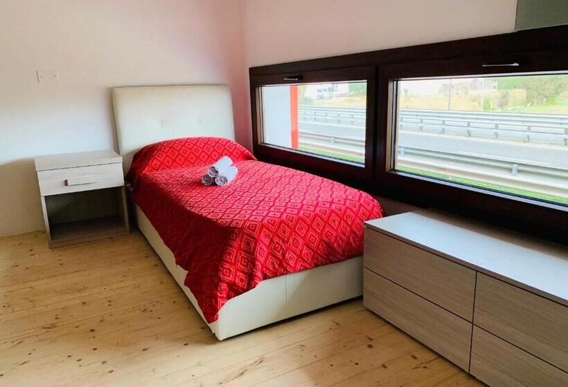 Студия Стандарт, Luxar Room