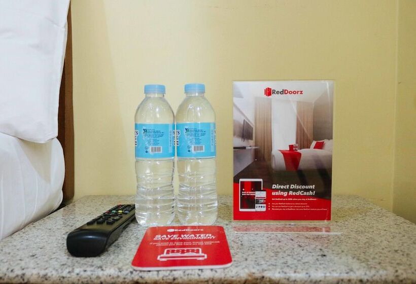 Номер Стандарт, Reddoorz @ Mj Cuenco Avenue Cebu