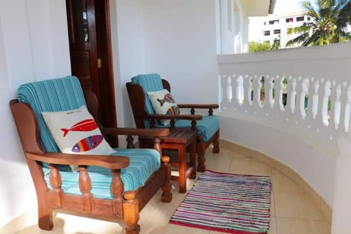 آپارتمان 3 خوابه, Tahira Villa